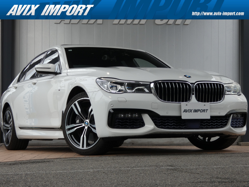 BMW 7シリーズ 750i Mｽﾎﾟｰﾂ V8ﾂｲﾝﾀｰﾎﾞｶﾞﾗｽSR 黒ﾅｯﾊﾟ革 ﾄﾞﾗｲﾋﾞﾝｸﾞｱｼｽﾄﾌﾟﾗｽ ACC ｼｰﾄﾋｰﾀｰ ﾍﾞﾝﾁﾚｰﾀｰ 4ｿﾞｰﾝAC 純正HDDﾅﾋﾞ ﾄｯﾌﾟﾋﾞｭｰ+3Dﾋﾞｭｰ AppleCarPlay ﾊｰﾏﾝｶｰﾄﾞﾝ HUD BMWﾚｰｻﾞｰﾗｲﾄ 専用20AW 禁煙 下取車 正規D車