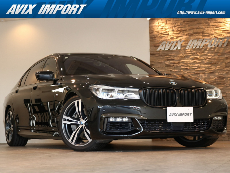BMW 7シリーズ 750Li Mｽﾎﾟｰﾂ ﾘｱｺﾝﾌｫｰﾄPKGﾌﾟﾗｽ Sky LoungeﾊﾟﾉﾗﾏSR 黒革 全席ｼｰﾄﾋｰﾀｰ＆ﾍﾞﾝﾁﾚｰﾀｰ 純正HDDﾅﾋﾞ地ﾃﾞｼﾞ harman/Kardon ﾘｱｴﾝﾀｰﾃｲﾒﾝﾄ HUD＆PDC ﾄｯﾌﾟﾋﾞｭｰ+3Dﾋﾞｭｰ BMWﾚｰｻﾞｰﾗｲﾄ Dｱｼｽﾄﾌﾟﾗｽ 純正20AW 禁煙車