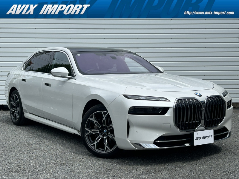 BMW 7シリーズ 740d xDrive ｴｸｾﾚﾝｽ 1ｵﾅ 禁煙 ｾﾚｸﾄ&ﾘﾔｺﾝﾌｫｰﾄ ﾘﾔｼｰﾄｴﾝﾀｰﾃｲﾒﾝﾄ(31.3ｲﾝﾁｼｱﾀｰｽｸﾘｰﾝ) ｽｶｲﾗｳﾝｼﾞPSR B&Wﾀﾞｲﾔﾓﾝﾄﾞｻﾗｳﾝﾄﾞ ｲﾝﾃﾘｱｶﾒﾗ ｵｰﾄﾏﾁｯｸﾄﾞｱ ﾄﾞﾗｲﾋﾞﾝｸﾞｱｼｽﾄﾌﾟﾛ BMWﾗｲﾌﾞｺｯｸﾋﾟｯﾄ HUD CarPlay対応 20AW 新車保証