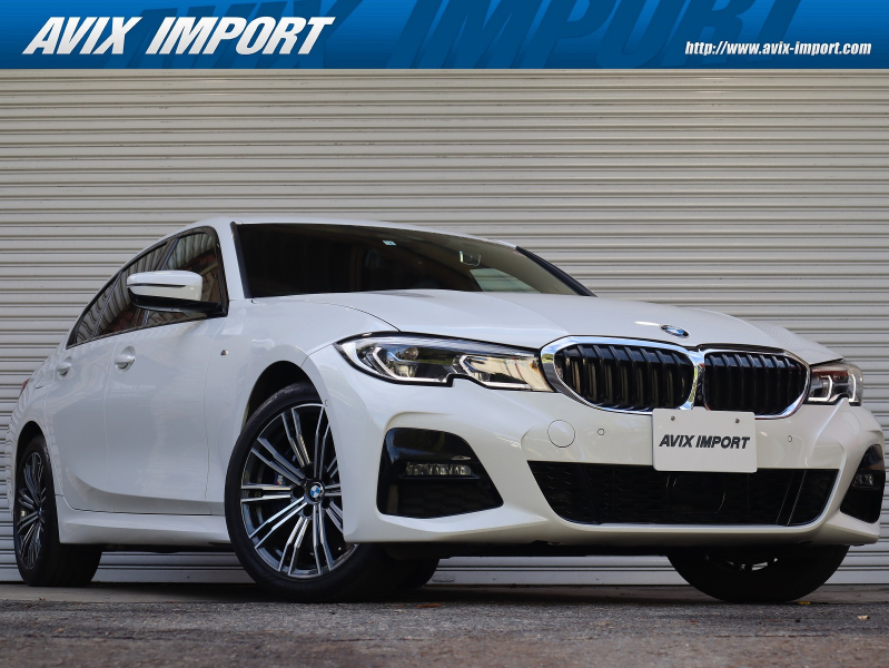 BMW 3シリーズ 330e Mｽﾎﾟｰﾂ ｲﾉﾍﾞｰｼｮﾝ＆ｺﾝﾌｫｰﾄPKG 専用ｲﾝﾃﾘｱ 純正HDDﾅﾋﾞ ｼﾞｪｽﾁｬｰC  3Dﾋﾞｭｰ＆HUD ﾗｲﾌﾞｺｯｸﾋﾟｯﾄ Pｱｼｽﾄﾌﾟﾗｽ＆Dｱｼｽﾄﾌﾟﾛ BMWﾚｰｻﾞｰﾗｲﾄ 青ｷｬﾘﾊﾟｰ 純正18AW