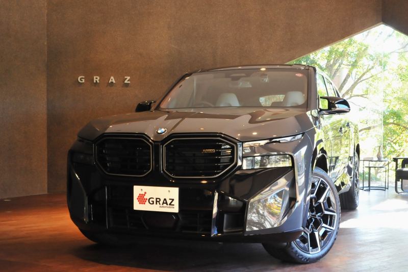 BMW Mシリーズ XM  プラグインハイブリッド　Mハイグロスシャドーライン　ワンオーナー