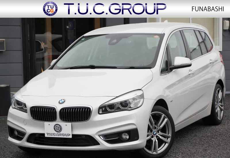 BMW 2シリーズ 218d ｸﾞﾗﾝﾂｱﾗｰ ﾗｸﾞｼﾞｭｱﾘｰ 真珠色 ADｱｸﾃｨﾌﾞｾｰﾌﾃｨ 追従ACC HUD ｻﾄﾞﾙﾌﾞﾗｳﾝﾚｻﾞｰ ｼｰﾄﾋｰﾀｰ 3列7人乗り変更後ﾀｯﾁ画面対応NEWﾅﾋﾞLEDﾍｯﾄﾞﾗｲﾄ MｽﾎﾟｰﾂOP18AW Pｱｼｽﾄ Bｶﾒﾗ ｲﾝﾃﾘｾｰﾌ ｺﾝﾌｫｰﾄP 電動Rｹﾞｰﾄ 2年保証