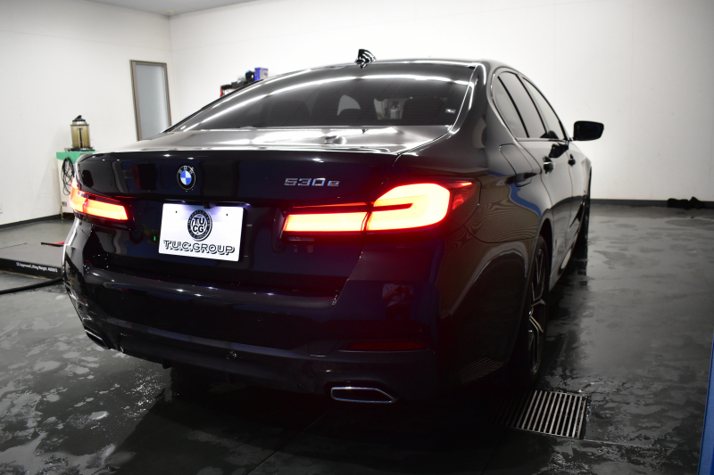 BMW 5シリーズ 530e Mスポーツ エディションジョイ+ LCI後期 PHEV 全席ヒーター BMW 5シリーズ 530e Mスポーツ エディションジョイ+ LCI後期 PHEV 全席ヒーター