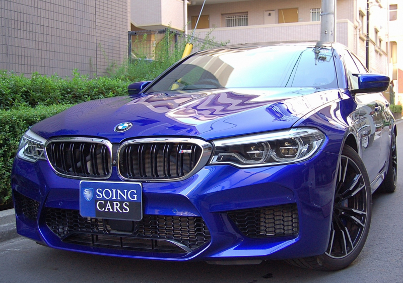 BMW Mシリーズ M5 4.4 4WD 白/黒革 カーボントリム ACC 20AW 禁煙車