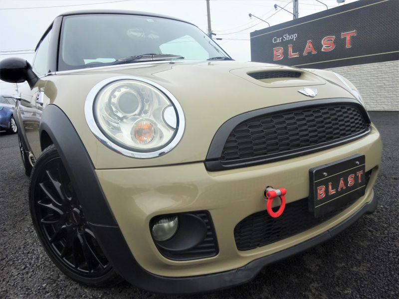 MINI(ミニ) ミニ クーパーS JCWエアロダイナミックパッケージ