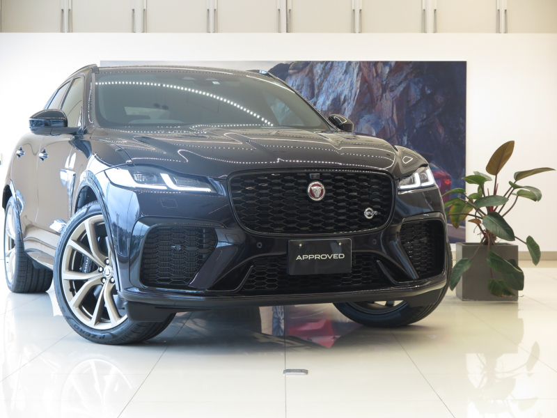 ジャガー F-PACE SVRエディション1988 550ps 4WD 1オーナー 日本
