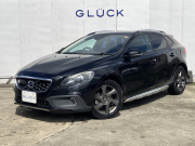 V40