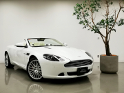 DB9