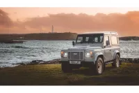 ディフェンダー