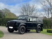 ディフェンダー