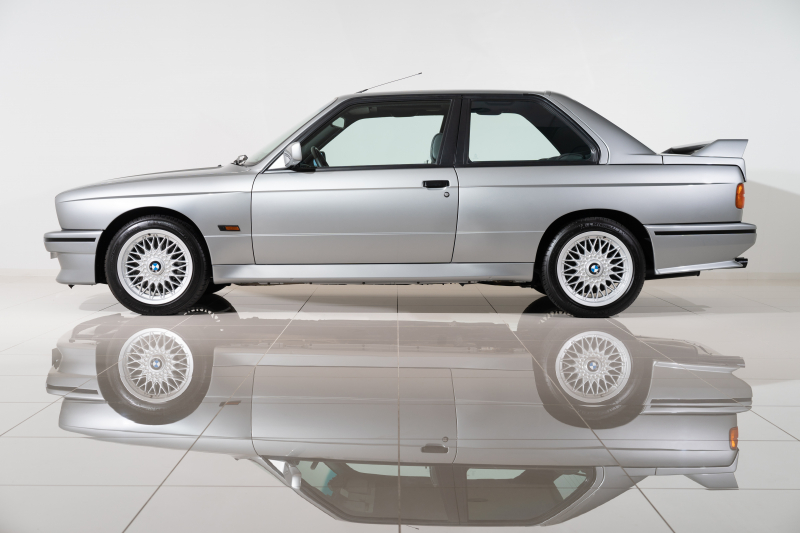 BMW Mシリーズ M3　E30　ゲトラグ製 レーシングパターン 5MT　コンディション極上　正規ディーラー車　3rd オーナー 17年間所有！　コレクターズ・アイテム