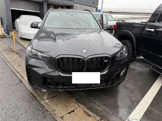 BMW X3 M60I